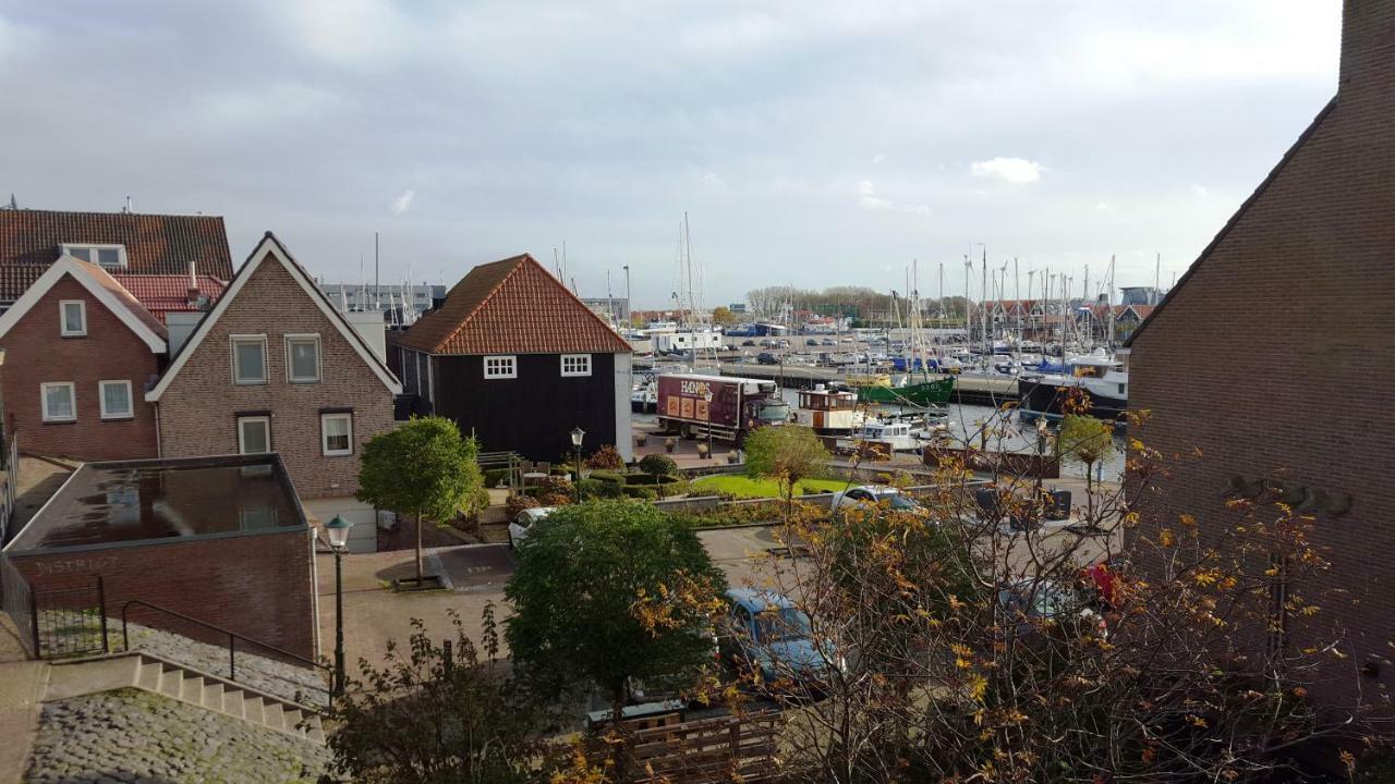 Bed & Breakfast De Roos Urk Exterior photo